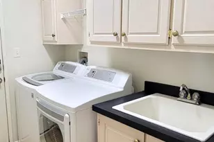 98 N Paseo Laredo N, Cathedral City, CA 92234 - Photo 11