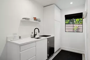 470 E Avenida Olancha, Palm Springs, CA 92264 - Photo 9