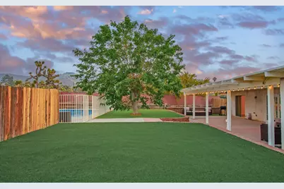 7607 Lucerne Vista Avenue, Yucca Valley, CA 92284 - Photo 5