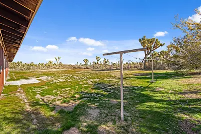 7607 Lucerne Vista Avenue, Yucca Valley, CA 92284 - Photo 41