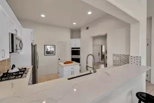 141 Kavenish Dr, Rancho Mirage, CA 92270 - Photo 11