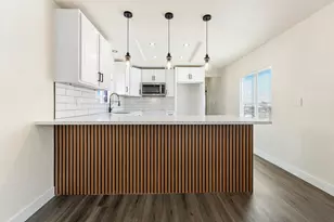 17069 N Indian Canyon Dr, Palm Springs, CA 92258 - Photo 3