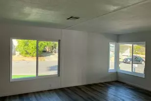 30 Diamond E Dr, Palm Desert, CA 92260 - Photo 5