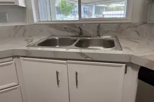 30 Diamond E Dr, Palm Desert, CA 92260 - Photo 7