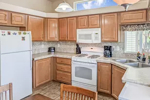 70200 Dillon Road, Desert Hot Springs, CA 92241 - Photo 11