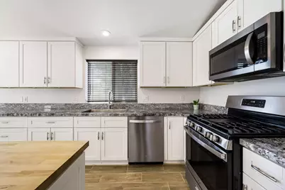 11229 San Jacinto Street, Morongo Valley, CA 92256 - Photo 9