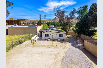 11229 San Jacinto Street, Morongo Valley, CA 92256 - Photo 25
