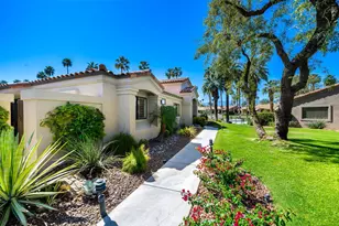 38819 Wisteria Dr, Palm Desert, CA 92211 - Photo 13