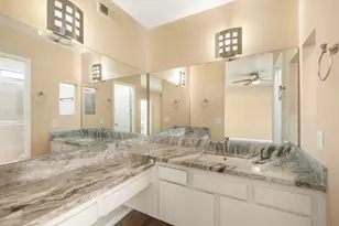 1374 E Madero Cir, Palm Springs, CA 92262 - Photo 19