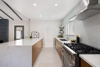 686 S Camino Real, Palm Springs, CA 92264 - Photo 7