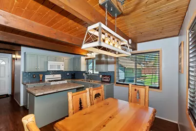40138 Hillcrest Drive, Big Bear Lake, CA 92315 - Photo 17