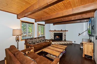 40138 Hillcrest Drive, Big Bear Lake, CA 92315 - Photo 13
