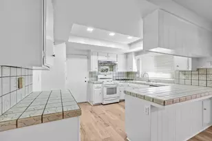 1315 Barbara Dr, Vista, CA 92084 - Photo 11