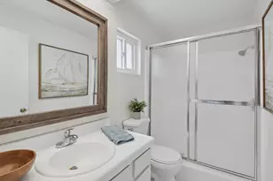 204 David Dr, Newport Beach, CA 92663 - Photo 33