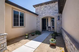 81855 Vida Bella Dr, La Quinta, CA 92253 - Photo 9