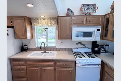 81620 Avenue 49 #276B, Indio, CA 92201 - Photo 15