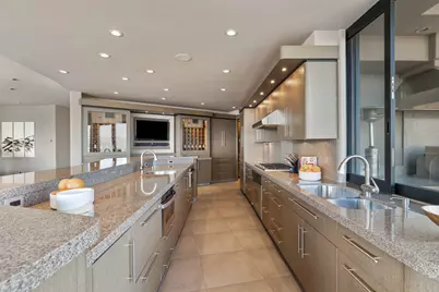 2400 Southridge Drive, Palm Springs, CA 92264 - Photo 13