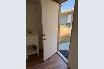 50988 Canyon Road, Morongo Valley, CA 92256 - Photo 23