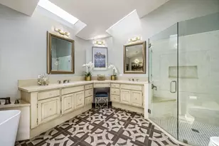 202 Green Mountain Dr, Palm Desert, CA 92211 - Photo 37