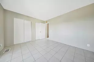 69180 Victoria Dr, Cathedral City, CA 92234 - Photo 11