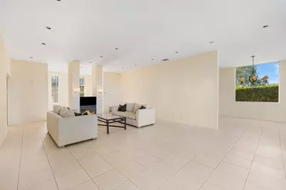 47186 El Agadir, Palm Desert, CA 92260 - Photo 5