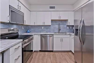 1221 Sunflower Lane, Palm Springs, CA 92262 - Photo 13