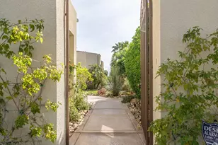 19 Via Haciendas, Rancho Mirage, CA 92270 - Photo 7