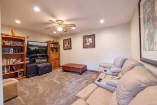 43847 Wolf Rd, Big Bear Lake, CA 92315 - Photo 37