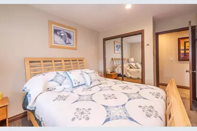 43847 Wolf Road, Big Bear Lake, CA 92315 - Photo 33