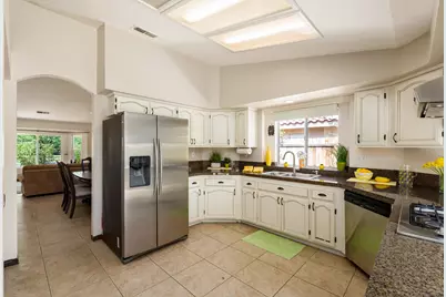 44120 Calico Circle, La Quinta, CA 92253 - Photo 15