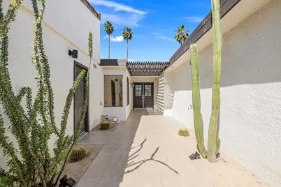 109 Torremolinos Drive, Rancho Mirage, CA 92270 - Photo 3