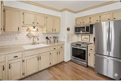 1101 W Country Club Boulevard, Big Bear City, CA 92314 - Photo 23