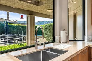 8 Dartmouth Dr, Rancho Mirage, CA 92270 - Photo 21