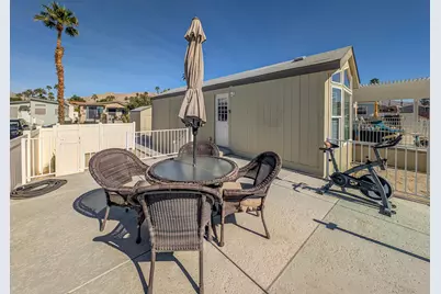 70200 Dillon Road #328, Desert Hot Springs, CA 92241 - Photo 9