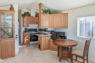 70200 Dillon Road, Desert Hot Springs, CA 92241 - Photo 11