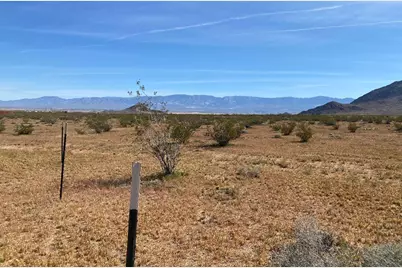 17651 Cattleman Road, Lucerne Valley, CA 92356 - Photo 7