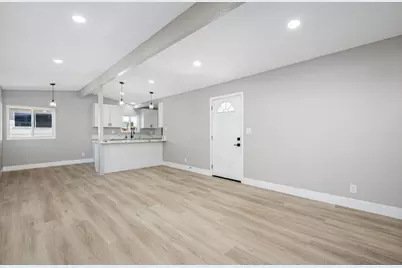 65860 Acoma Avenue, Desert Hot Springs, CA 92240 - Photo 5