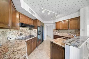 222 Monterey Rd, Glendale, CA 91206 - Photo 7