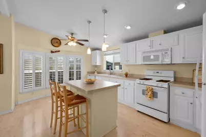 1306 Via Playa, Cathedral City, CA 92234 - Photo 11