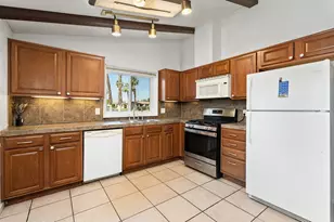 40560 Golden Way, Palm Desert, CA 92211 - Photo 9