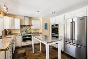 835 N Farrell Dr, Palm Springs, CA 92262 - Photo 21