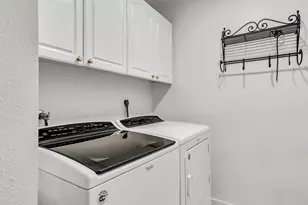 9180 Warwick Dr, Desert Hot Springs, CA 92240 - Photo 29