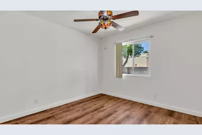 9180 Warwick Drive, Desert Hot Springs, CA 92240 - Photo 15