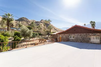 2350 S Araby Drive, Palm Springs, CA 92264 - Photo 19