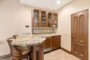 345 Crest Lake Dr, Palm Desert, CA 92211 - Photo 13