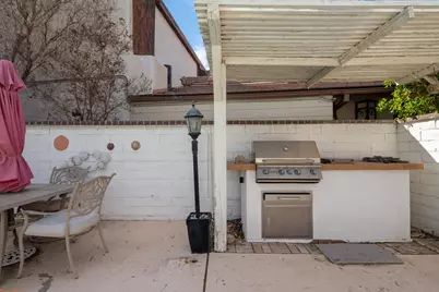 46555 Cameo Palms Drive, La Quinta, CA 92253 - Photo 31