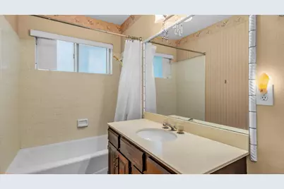 46555 Cameo Palms Drive, La Quinta, CA 92253 - Photo 29