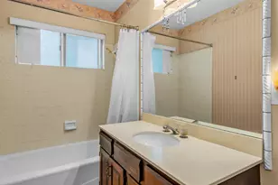 46555 Cameo Palms Dr, La Quinta, CA 92253 - Photo 29