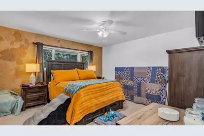 46555 Cameo Palms Drive, La Quinta, CA 92253 - Photo 23