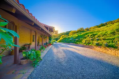 3330 Foothill Road, Carpinteria, CA 93013 - Photo 21